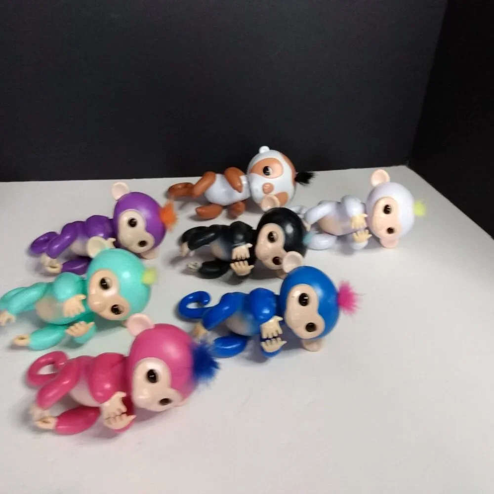 Lot Of 6 Funny Monkey Toys + Sloth (Bootleg Fingerlings) W/ Boxes - Picture 8 of 9